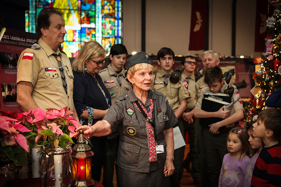 Christmas Ornaments Workshop & Bethlehem Peace Light Ceremony