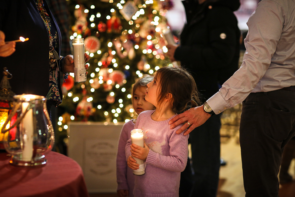 Christmas Ornaments Workshop & Bethlehem Peace Light Ceremony