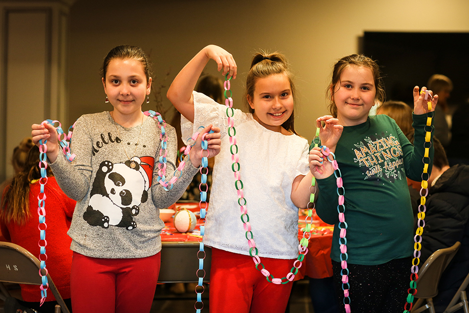 Christmas Ornaments Workshop & Bethlehem Peace Light Ceremony