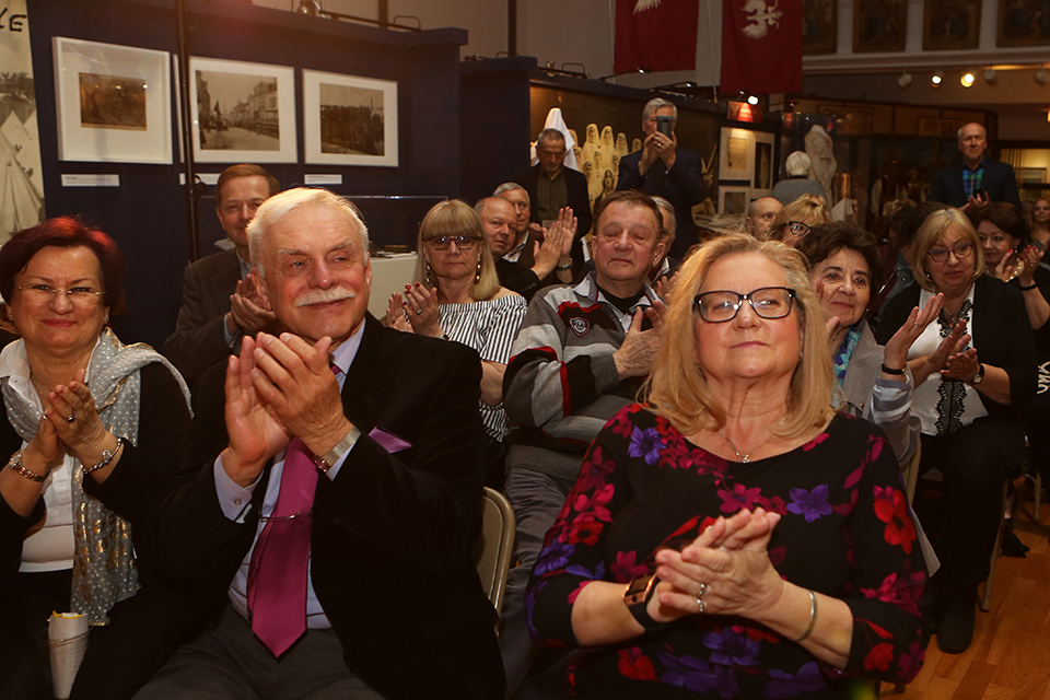 Helena. The story of Modjeska